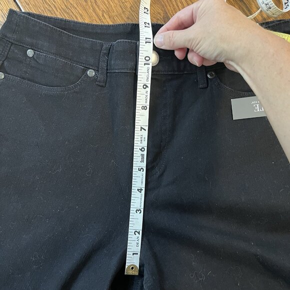 NWT CHRISTOPHER & BANKS Straight Relaxed Fit High Rise "Perfect Jean" Black 8P - Picture 7 of 10